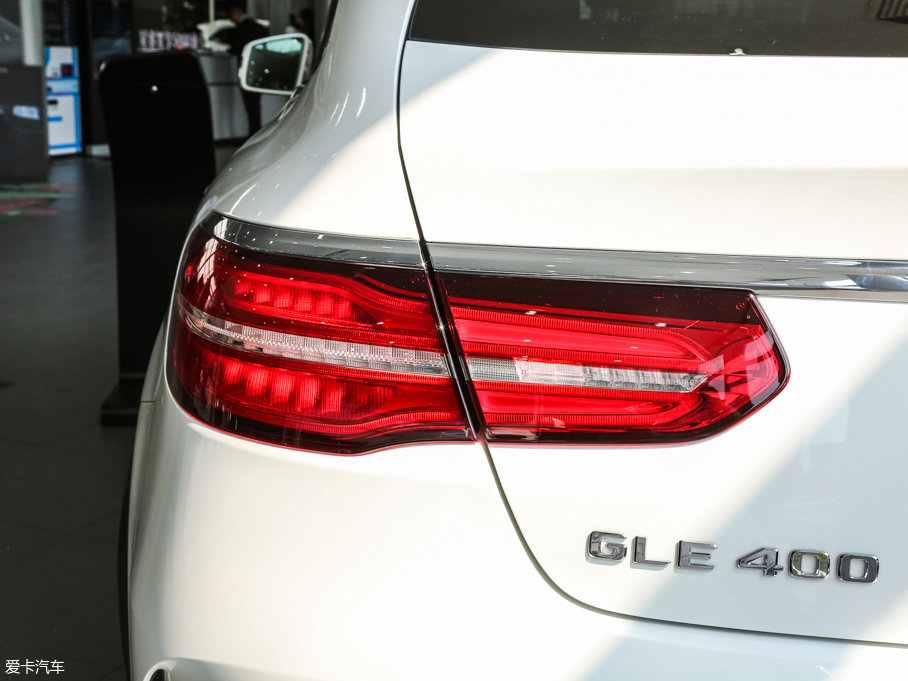 2017YGLECoupe GLE 400 4MATIC