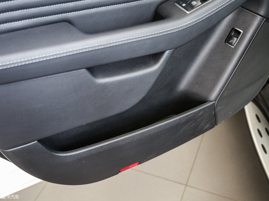 2017YGLECoupe GLE 400 4MATIC