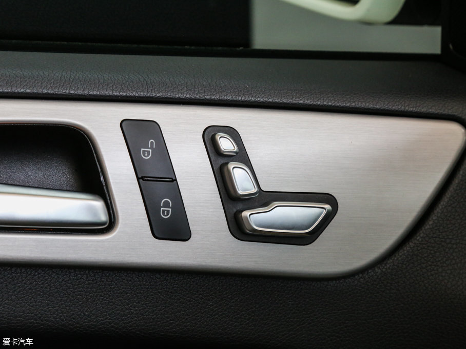 2017YGLECoupe GLE 400 4MATIC