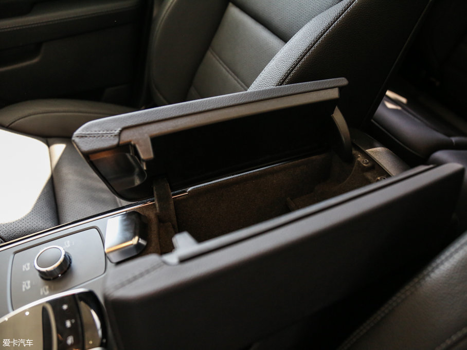 2017YGLECoupe GLE 400 4MATIC