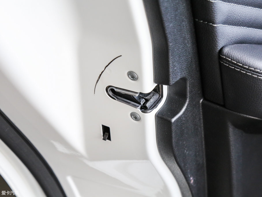 2017YGLECoupe GLE 400 4MATIC