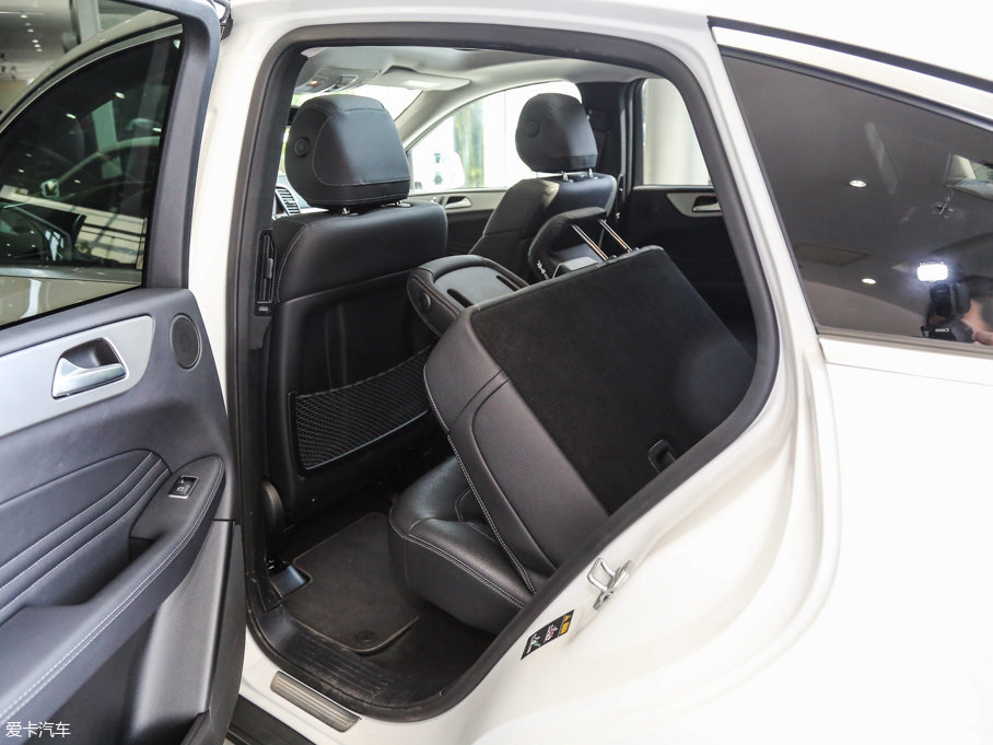 2017YGLECoupe GLE 400 4MATIC