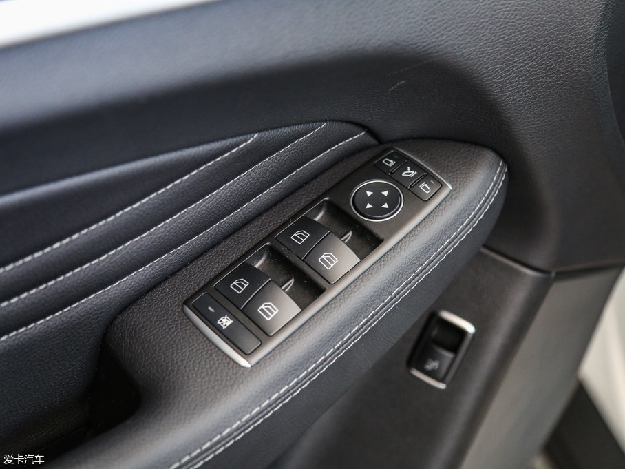 2017YGLECoupe GLE 400 4MATIC