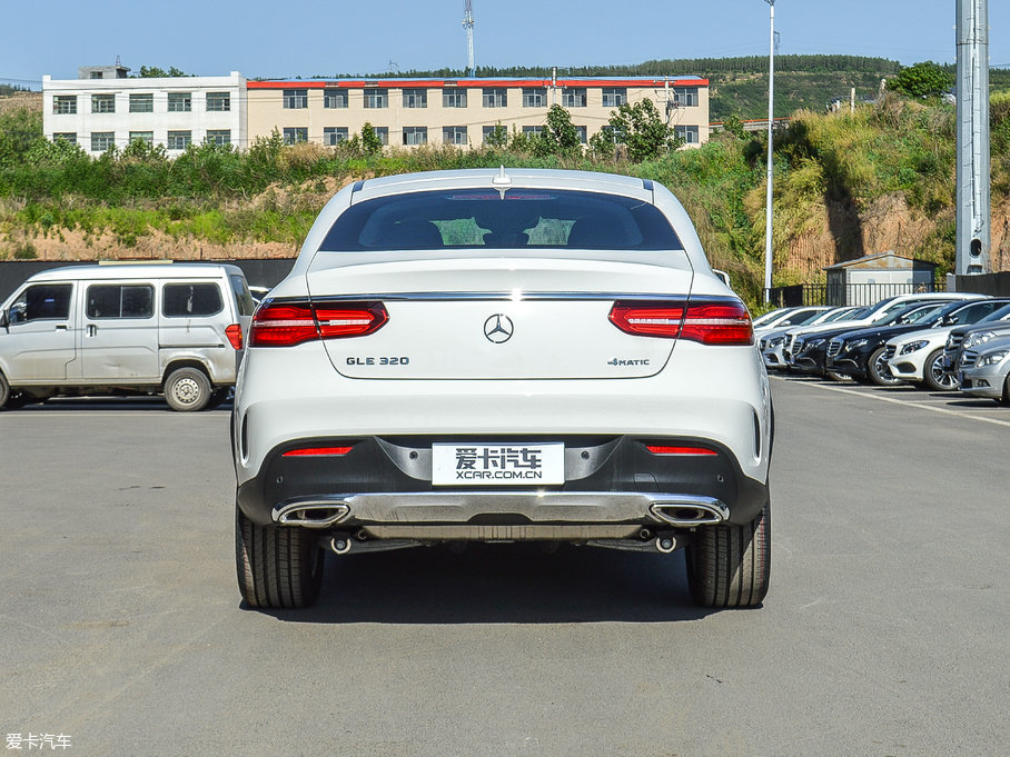 2017YGLECoupe GLE 320 4MATIC
