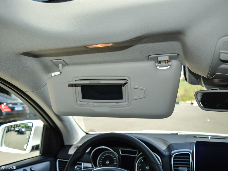 2017YGLECoupe GLE 320 4MATIC