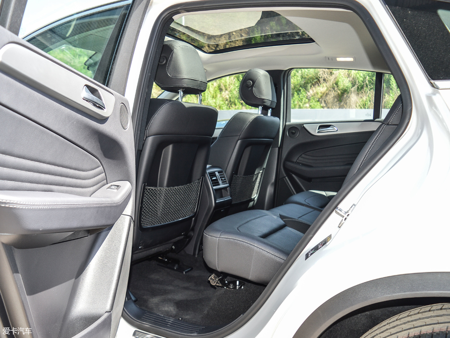 2017YGLECoupe GLE 320 4MATIC