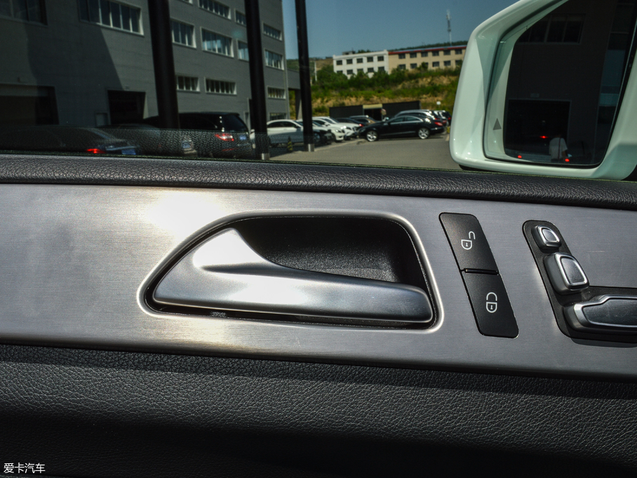 2017YGLECoupe GLE 320 4MATIC