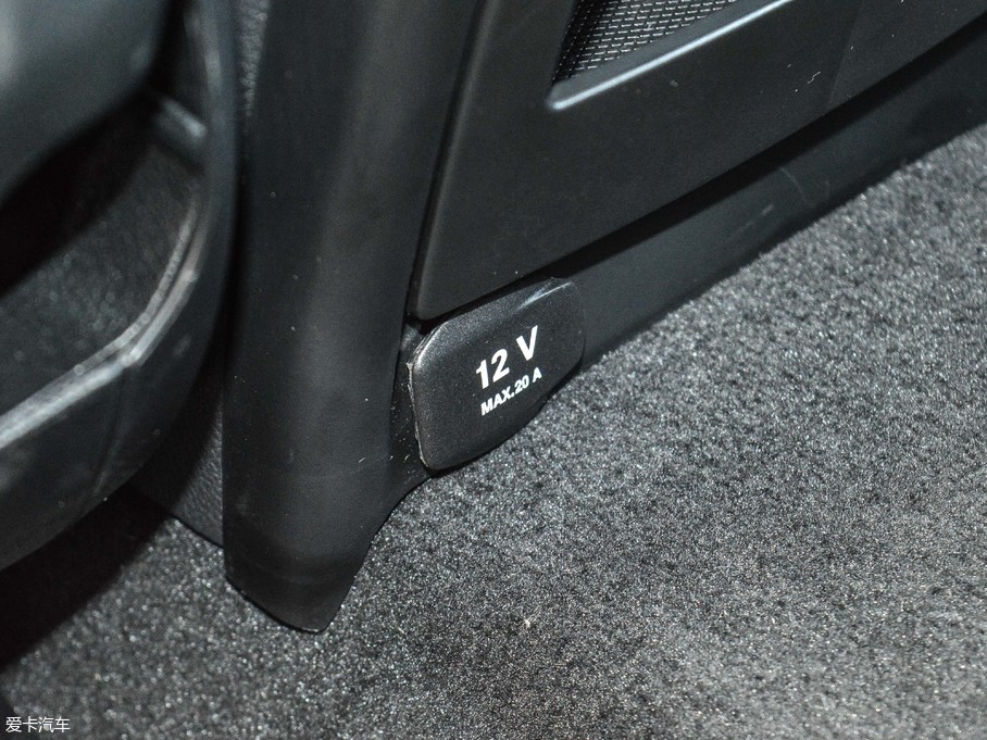 2017YGLECoupe GLE 320 4MATIC