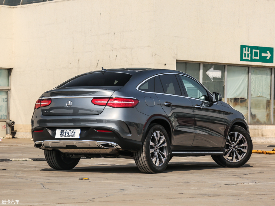 2017YGLECoupe GLE 400 4MATIC