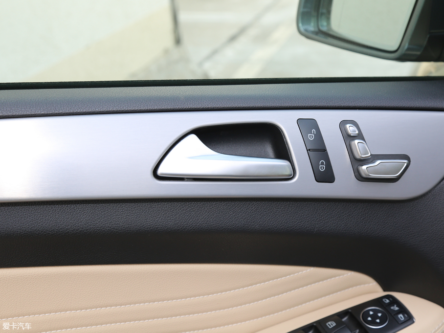 2017YGLECoupe GLE 400 4MATIC