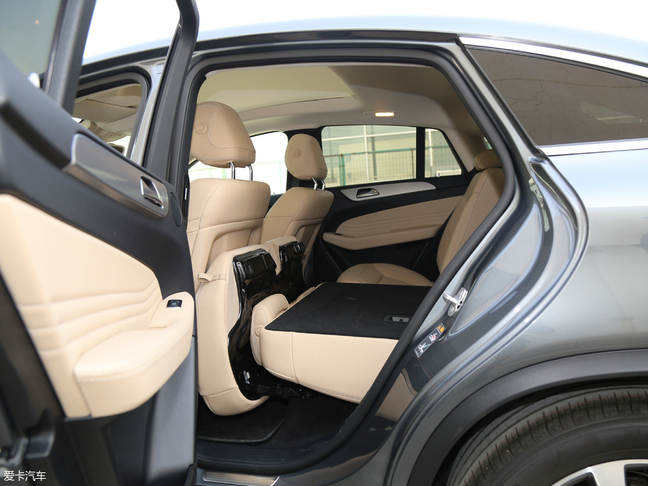 2017YGLECoupe GLE 400 4MATIC