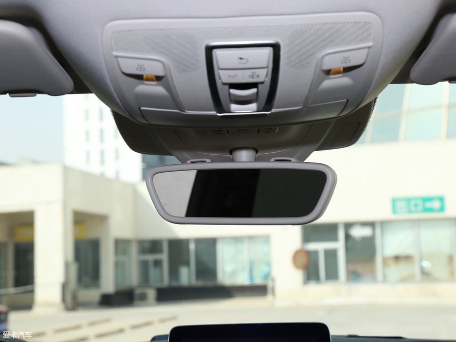 2017YGLECoupe GLE 400 4MATIC