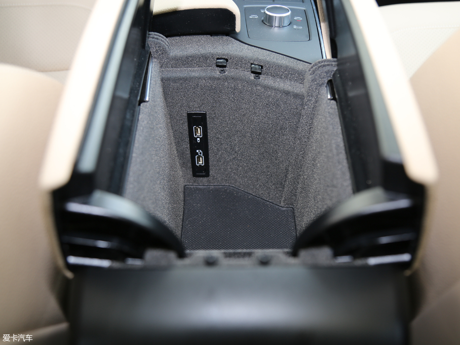 2017YGLECoupe GLE 400 4MATIC