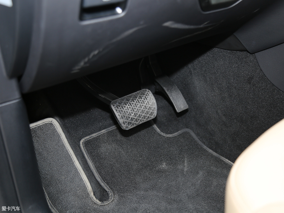 2017YGLECoupe GLE 400 4MATIC