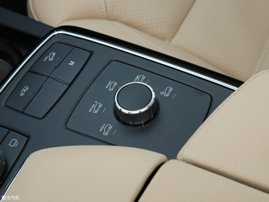 2017YGLECoupe GLE 400 4MATIC