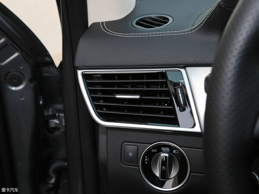 2017YGLECoupe GLE 400 4MATIC