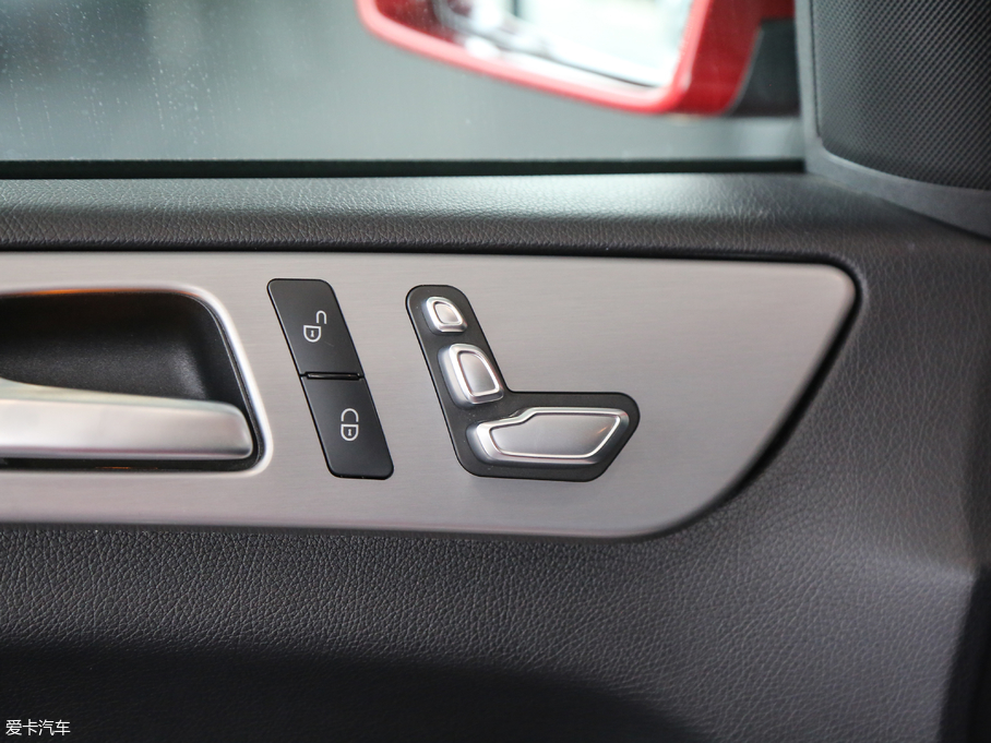 2017YGLECoupe GLE 400 4MATIC