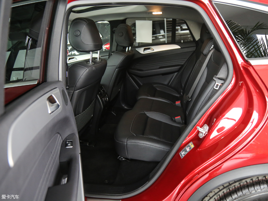 2017YGLECoupe GLE 400 4MATIC