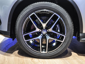 2017GLE 500 4MATIC ^