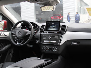 2017GLE 320 4MATIC g