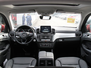 2017GLE 320 4MATIC п؅^