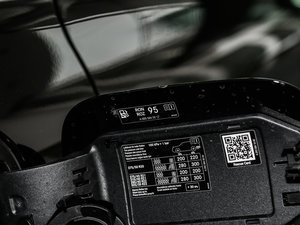 2017GLE 320 4MATIC ^