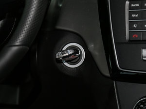 2017GLE 320 4MATIC п؅^