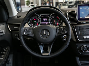 2017GLE 400 4MATIC P