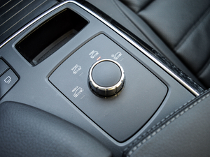 2017GLE 320 4MATIC п؅^