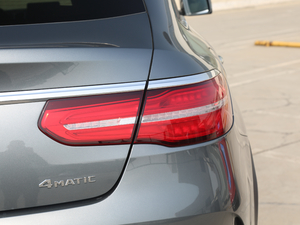 2017GLE 400 4MATIC β