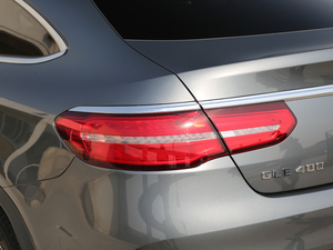 2017GLE 400 4MATIC ^