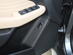 2017GLE 400 4MATIC п؅^