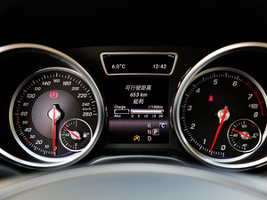 2017GLE 400 4MATIC п؅^