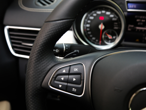 2017GLE 400 4MATIC п؅^(q)