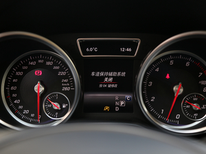 2017GLE 400 4MATIC п؅^