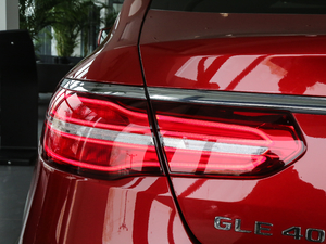 2017GLE 400 4MATIC β