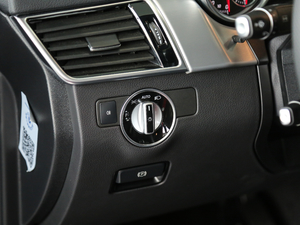 2017GLE 400 4MATIC п؅^