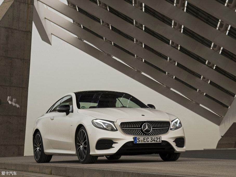 2017��YE��(j��)�p�T E 400 4MATIC Coupe