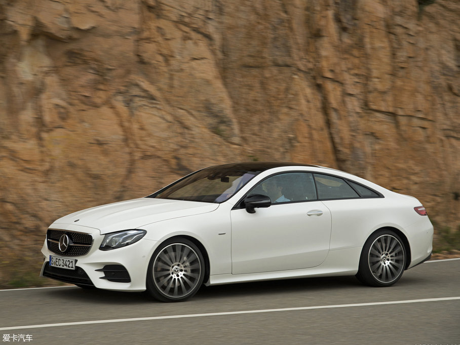 2017��YE��(j��)�p�T(m��n) E 400 4MATIC Coupe