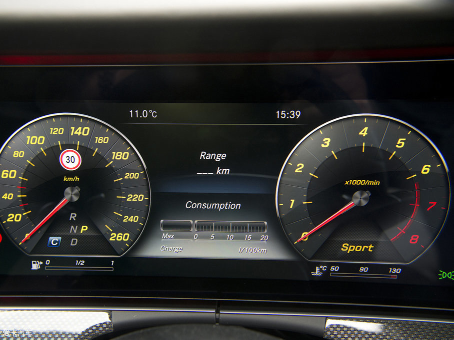 2017��YE���p�T E 400 4MATIC Coupe