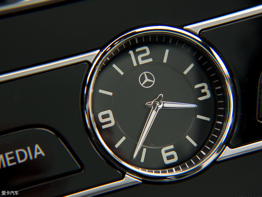 2017��YE���p�T E 400 4MATIC Coupe