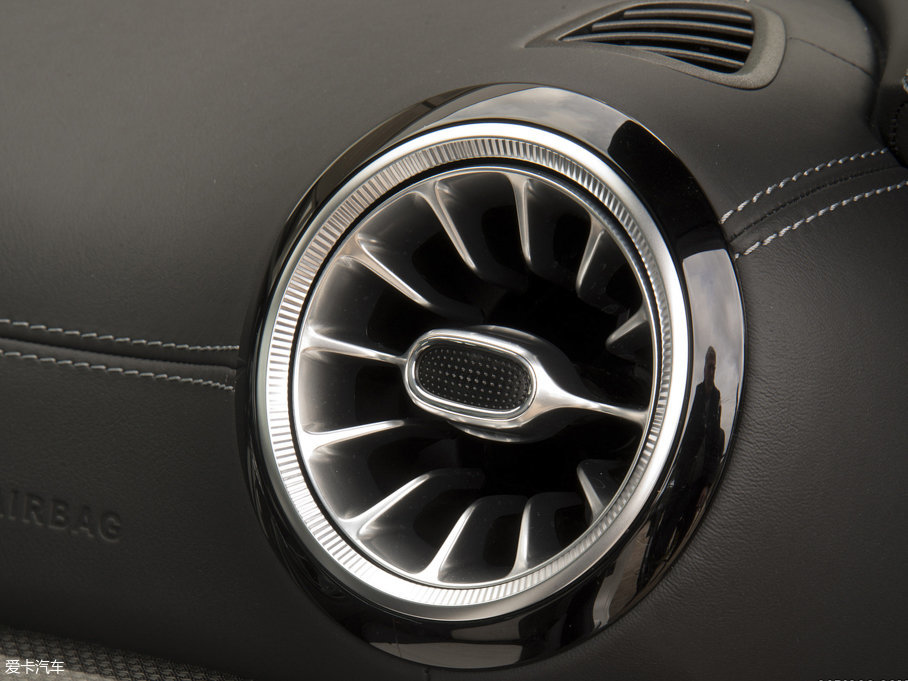 2017��YE���p�T E 400 4MATIC Coupe