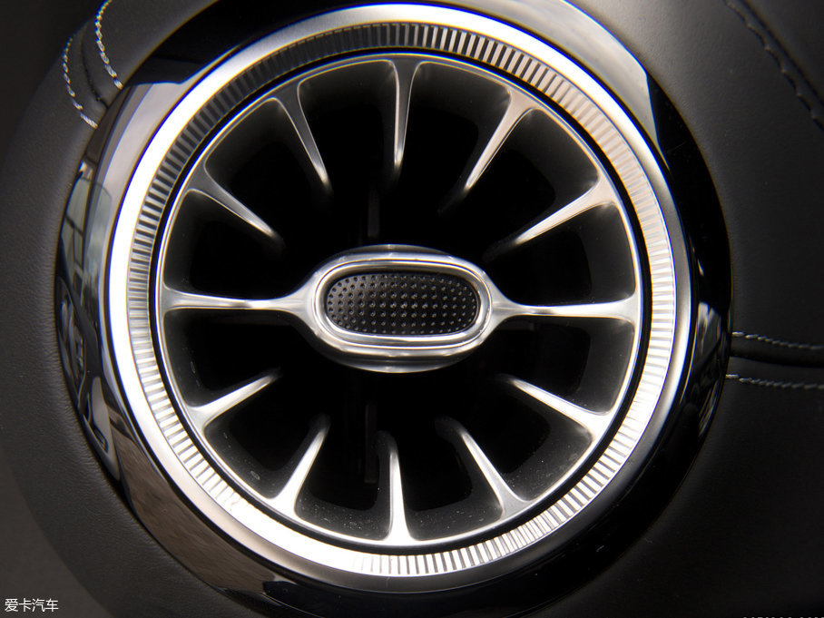 2017��YE��(j��)�p�T(m��n) E 400 4MATIC Coupe