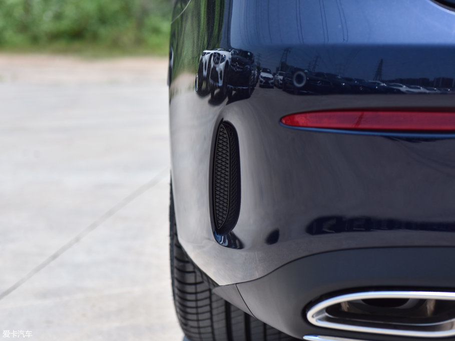 2017��YE���p�T E 200 Coupe 4MATIC