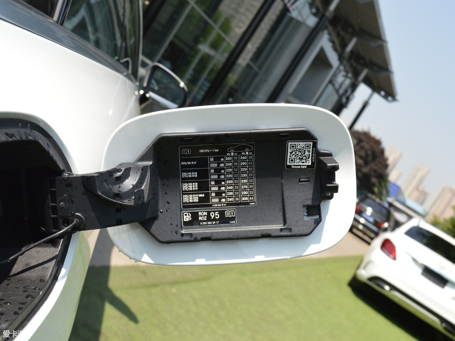 2017��YE��(j��)�p�T E 200 Coupe 4MATIC