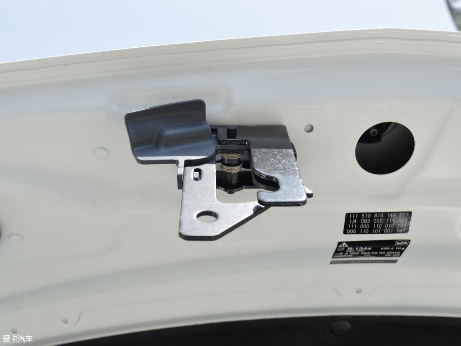 2017��YE��(j��)�p�T E 200 Coupe 4MATIC