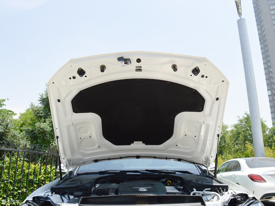 2017��YE���p�T E 200 Coupe 4MATIC