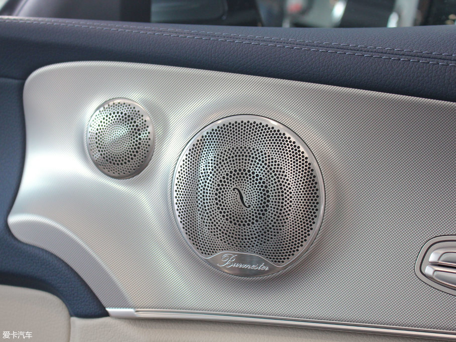 2017��YE���p�T E 200 Coupe