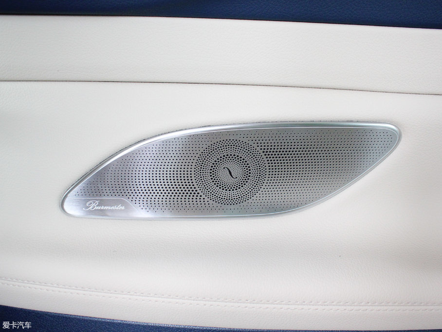 2017��YE���p�T E 200 Coupe