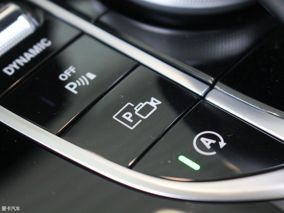 2017��YE���p�T E 200 Coupe